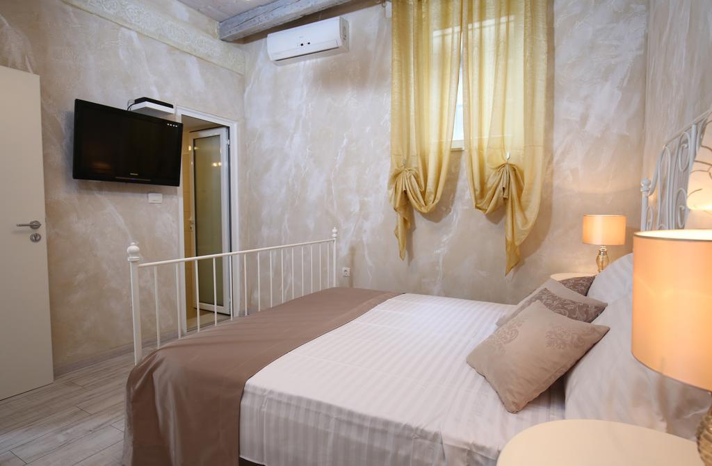 Luxury Lidija Rooms Split Exterior foto